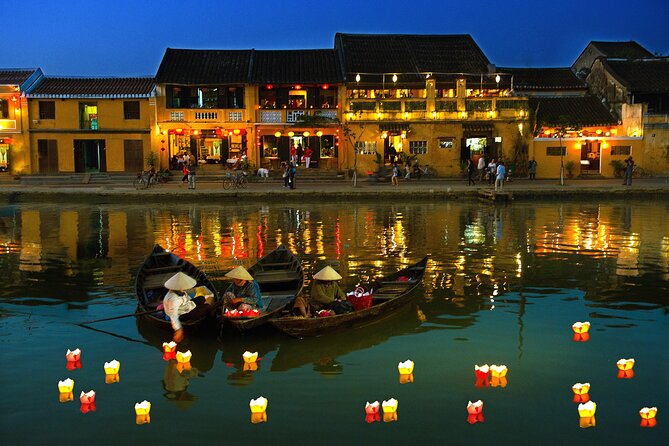 Basket Boat Tour, Hoi An city, boat trip and lantern release - Practical tips that help on the river and in the market