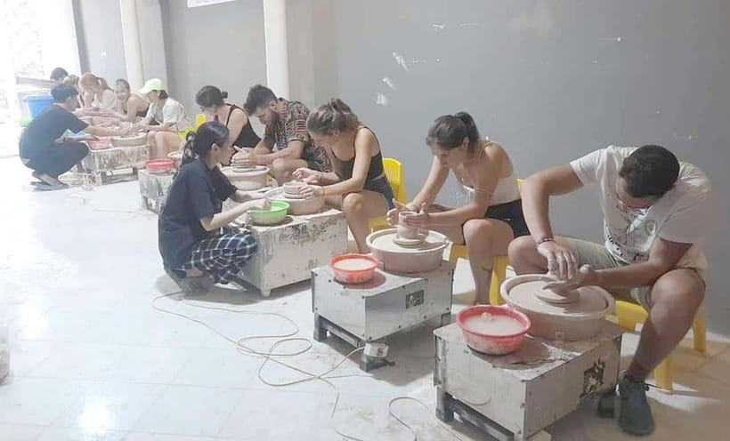 Bat trang Pottery Ceramics Class in Hanoi’s Old Quarter | VN - How the instructors help you actually finish something