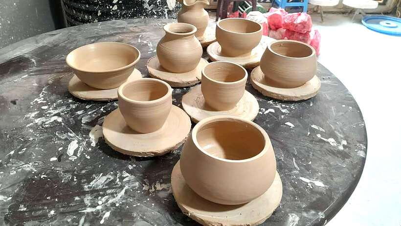 Bat trang Pottery Ceramics Class in Hanoi’s Old Quarter | VN - The free piece rule, and how to decide what to save