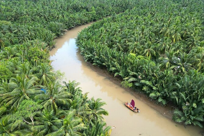 Ben Tre Mekong Zig Zag: Scooter, Sailboat, and Food (Full day) - Zigzag scooter rides through villages, coconut gardens, and house visits