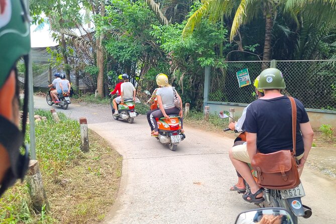 Ben Tre Mekong Zig Zag: Scooter, Sailboat, and Food (Full day) - What the small group size really changes for your day