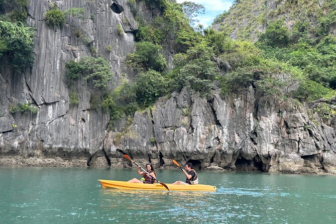 Best seller Halong bay 6 hours cruise - Titop Island hike: the best panoramic payoff on this itinerary