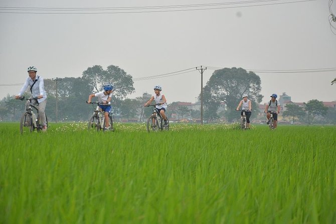 Bicycle Tours Hanoi: Full Day Bicycle Tour Hanoi Countryside - Morning Cycling Along the Red River Toward Dong Anh