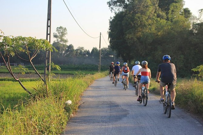 Bicycle Tours Hanoi: Full Day Bicycle Tours City & Countryside - Long Biên Bridge: ending on a classic Red River crossing