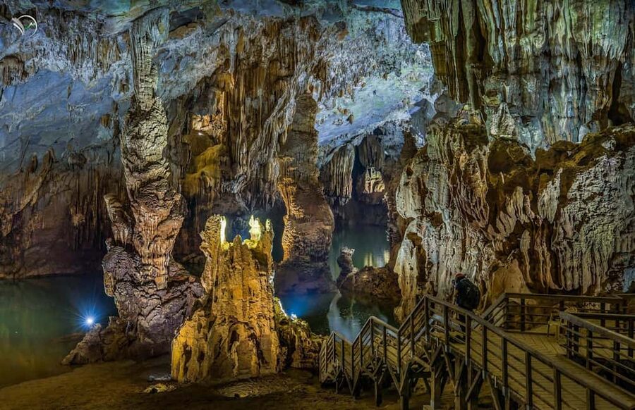 Boat Ride Phong Nha Cave & Vietnam’s Historic Command Cave - Route 20 and Quyet Thang: walking in the footsteps of supply workers
