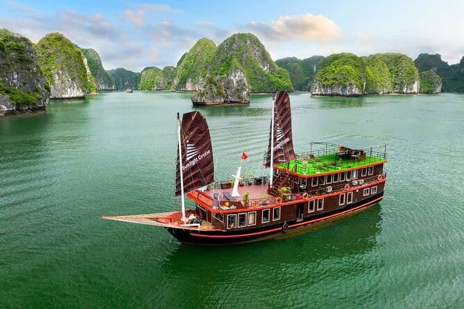 Bus Cat Ba island to Ha Noi - Reliability, Communication, and Small Operational Details That Matter