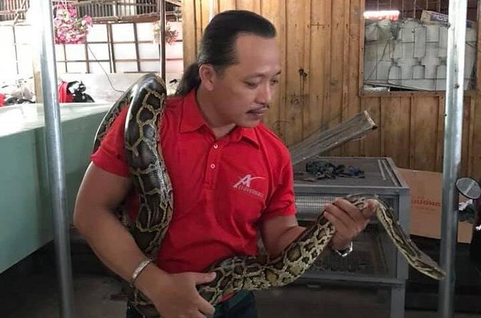 Cai Be Vinh Long & Cooking Class 1 Day Private Tour - Lunch, fresh fruit, and the included beer or soft drink