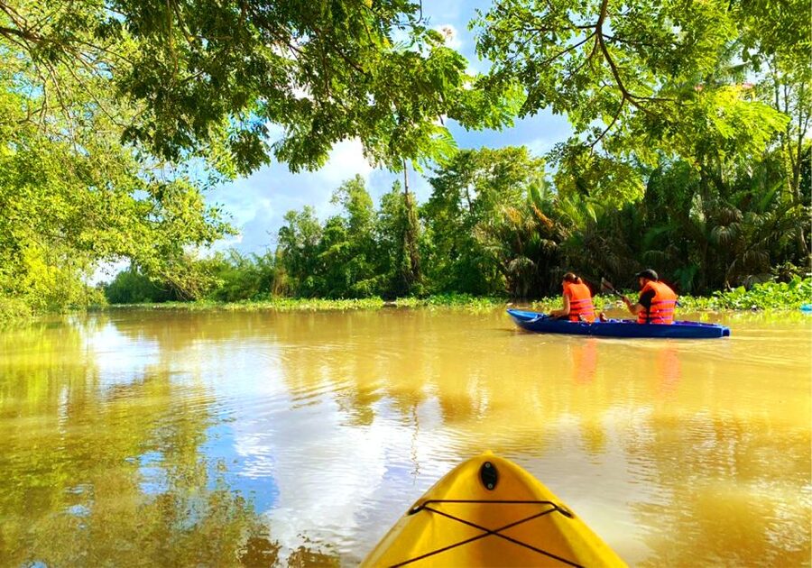 'Cai Rang' Floating Market 2-Day Tour With Biking & Boating - Should you book this Cai Rang 2-day tour?