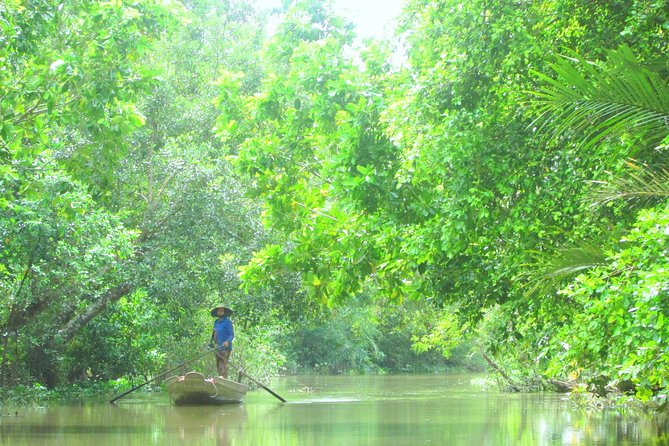 Cai Rang Floating Market Biking Cooking Class in Can Tho Rural - Cai Rang Floating Market: the biggest show, and how to enjoy it