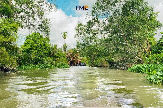 Cai Rang floating market, Cacao & hidden small canal - Muoi Cuong cocoa farm: a walk you can connect to the chocolate taste