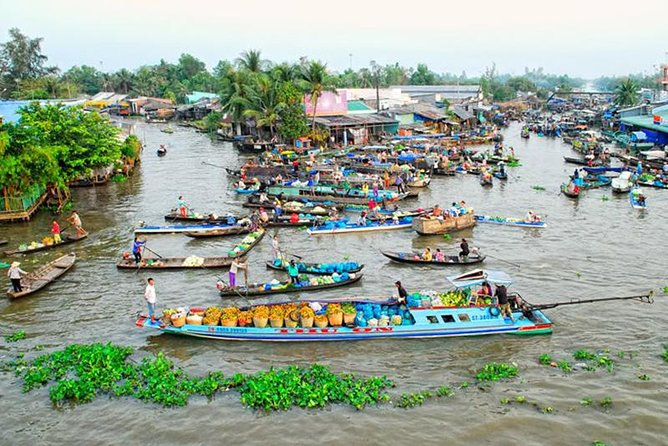 Cai Rang Floating Market & Mekong Delta 2-Day Tour from HCM City - Cai Rang Floating Market at dawn: how to get the most from the early start