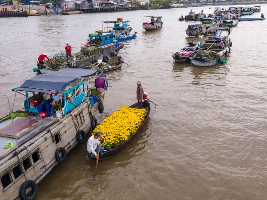 Can Tho: A Real Mekong Tour, Floating Market, Cacao & Life's - Cai Rang Floating Market: breakfast on the river, then up close