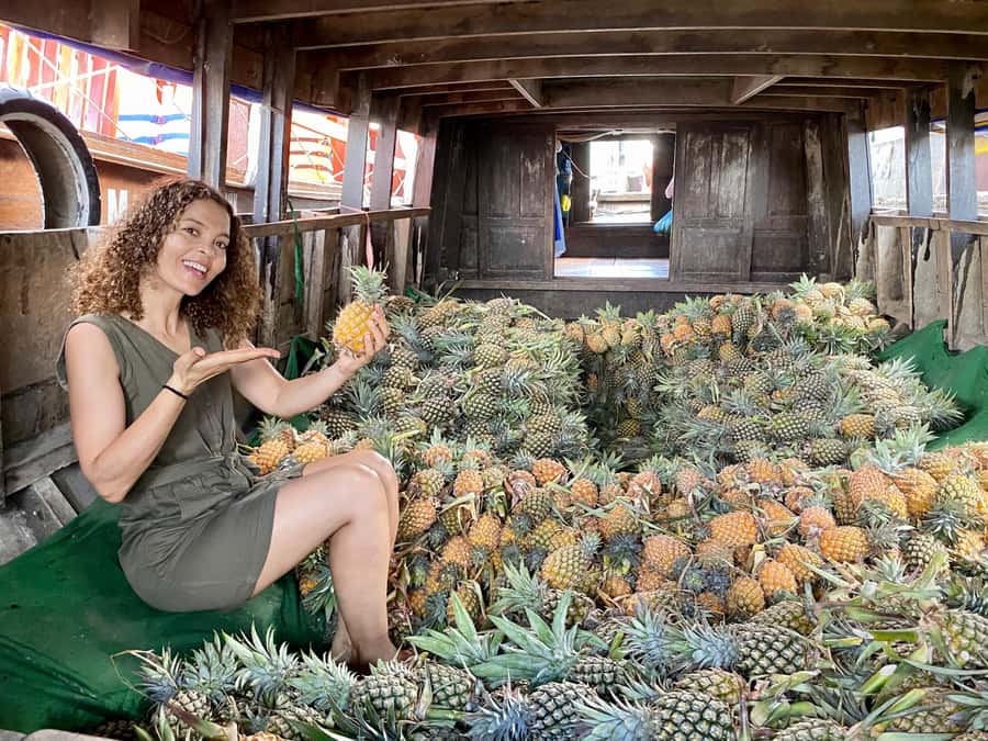 Can Tho: A Real Mekong Tour, Floating Market, Cacao & Life's - The sunrise cruise that makes Can Tho feel real