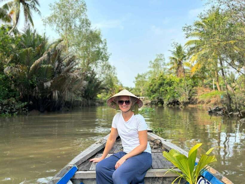 Can Tho: Floating Market, Canal, Cacao Farm & Mekong' Life - 5:45 AM pickup and the reason this tour starts early