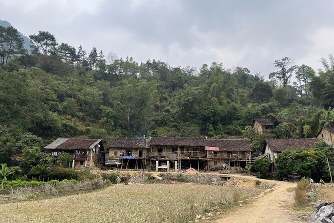 Cao Bang Easy Trekking Tours 2Days/1Night Ban Gioc Waterfall ET1 - Day 2: Quay Son River walk, Truc Lam pagoda views, and Ban Gioc mist