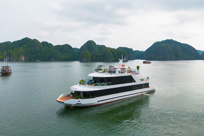 Cat Ba Island: Full-day Tour Lan Ha Bay with Luxury Cruise - Pen, Turtle, and Tay Keo: The Limestone Islets View