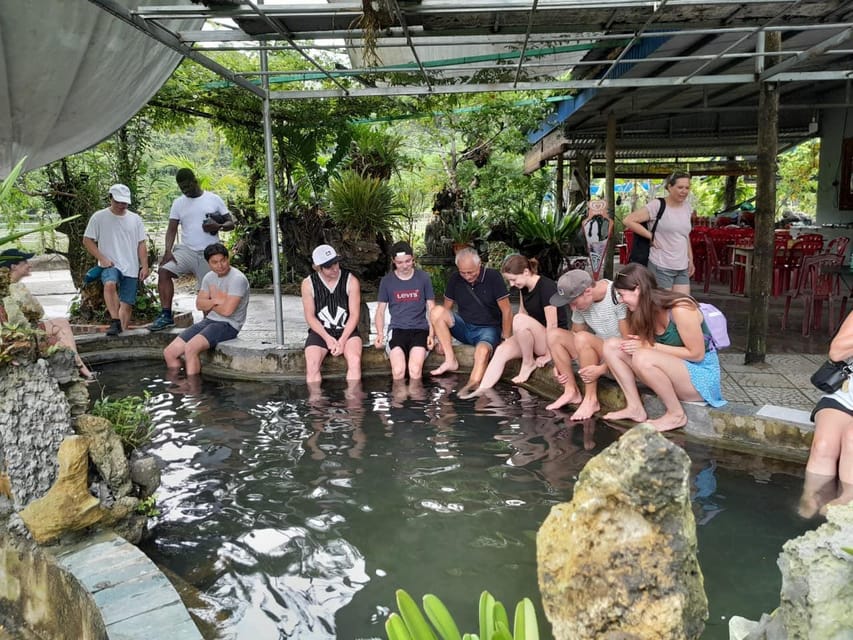 Cat Ba: Lan Ha, HaLong bay full day- biking, kayaking, lunch - The fish massage in Viet Hai: short, strange, and oddly fun