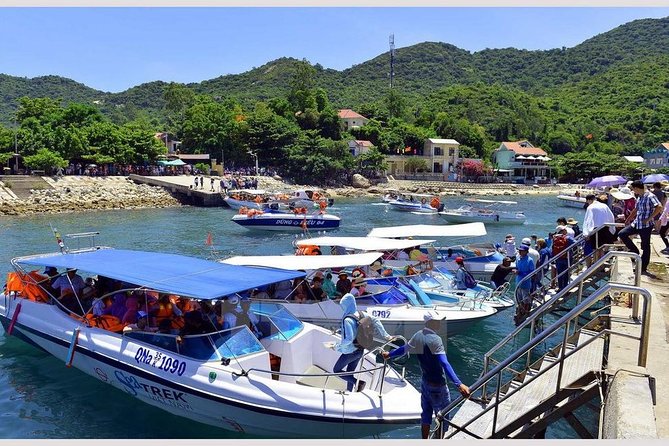 Cham Island Tour Snorkeling -Sunbathing - Nice Beach - Speedboat - Guide style, tips, and communication: how to make the day smoother