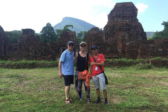Chan May Port to Golden Bridge or Hoi An by Private Car - Price and Value: What Your $85 Covers, and What You Still Need to Budget