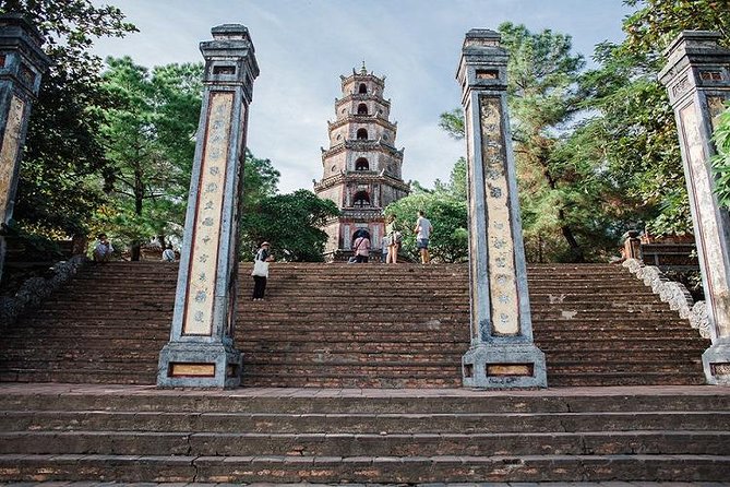 Chan May Port to Hue, Hoi An or Golden Hand Bridge of Bana Hills - Option 2: Hue Imperial Citadel, Forbidden City, and Thien Mu Pagoda