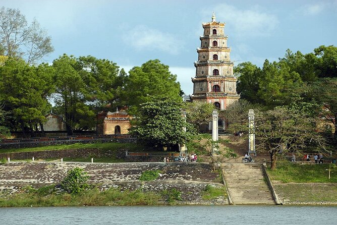 Chan May Port to Hue, Hoi An or Golden Hand Bridge of Bana Hills - Option 1: Lap An Lagoon, Hai Van Pass, and Hoi An Ancient Town
