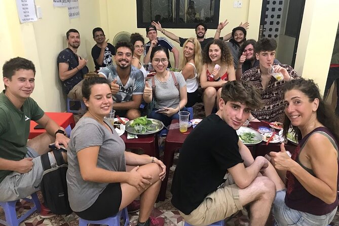 City explore combined with Food taste, Private tour on motorbike - Ba Thien Hau Temple: pictures and cultural context