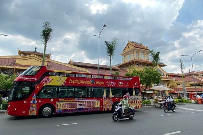 City Sightseeing Saigon Bus Tour - Red Route timing, where to start, and what you’ll pass