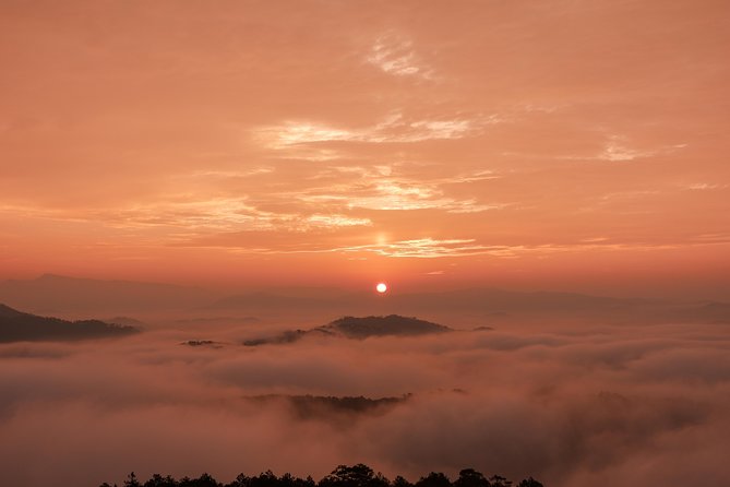Cloud Chasing packaged hike - Sunrise, Nature and Wellness - Why Da Lat clouds are the whole point