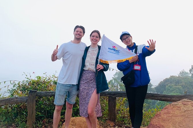 Cloud Hunting and The Glow of Dawn in Da Lat 4:00 - 10:00 AM - Lời Của Gió cafe: a Northwest-style break with valley views