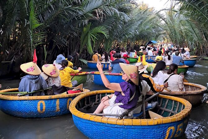 Coconut Basket Boat Ride by Hangcoconut - Price and logistics with Hangcoconut, when it’s worth the $4.74