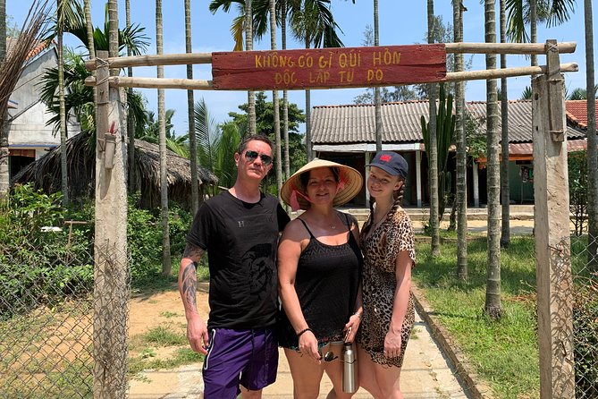 Cocopalm Forest To A Craft Village - Weather matters more than you might expect