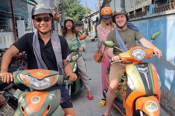 Cooking class & Vibrant Market by Scooter/Tuktuk (Half-Day) - The Nhơn Thạnh Market: Fruit, Herbs, and Ingredient Choices That Change Everything
