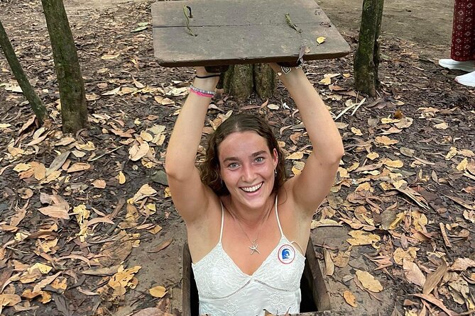 Cu Chi Ben Duoc Tunnels Tour (max 12 people) with Private Option - Hotel Pickup and Ride Comfort in Ho Chi Minh City