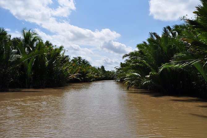 Cu chi Tunnel & Mekong Delta Full Day BBQ Lunch Lux Group 10 pax - Morning logistics in Ho Chi Minh City, and why the start time matters