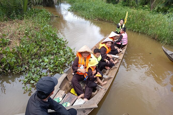 Cu chi Tunnel & Mekong Delta Full Day BBQ Lunch Lux Group 10 pax - BBQ lunch on the Mekong: comfort food plus a cooking lesson