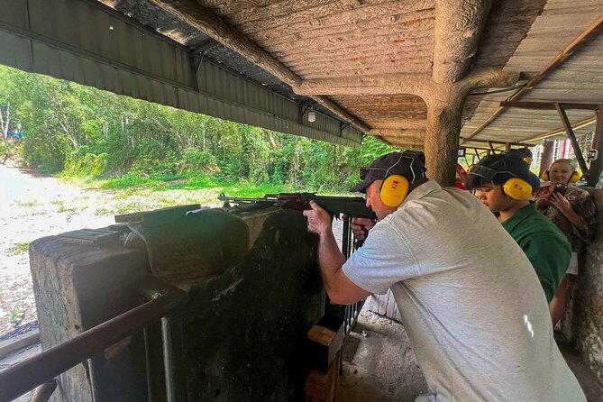 Cu Chi Tunnels Ben Duoc VIP Tour by Limousine with Lunch - The full 7-hour rhythm, from city streets to underground passages