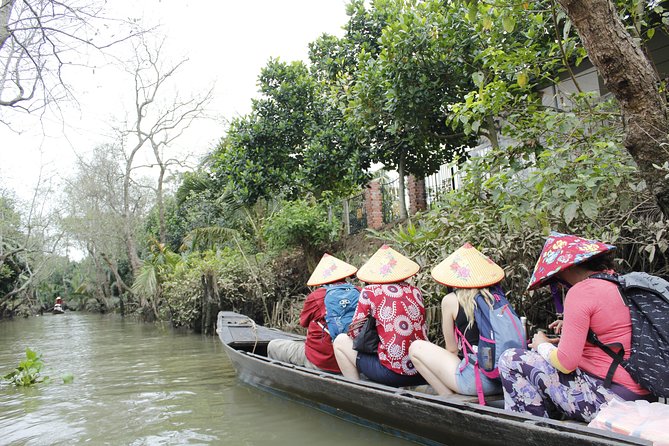 Cu Chi Tunnels - Cao Dai Temple & Black Virgin Mountain Full Day - What to bring (and what to watch for)