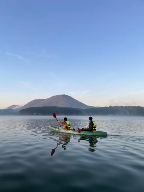Da Lat: Tuyen Lam Lake Kayak or SUP Tour - Gear, safety, and the basics you actually need