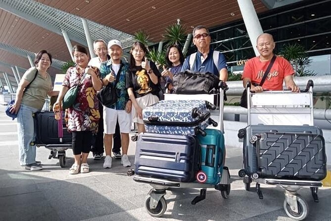 Da Nang Airport to Da Nang hotel by private car or vice versa - What it feels like in the car: private, polite, and luggage friendly