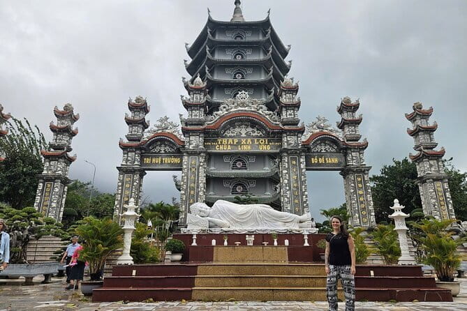Da Nang City Sightseeing Private Tour With Funny Tour Guide - Dragon Bridge over the River Hàn, plus an easy free stop