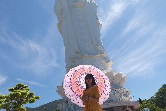 Da Nang City Small Group Tour - Sightseeing, Food, Culture & more - The Non Nuoc stone carving stop: craft you can actually see