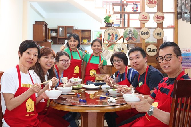 Da Nang Cooking Class with Coffee Tasting and Market Visit - The market visit: shopping like local families