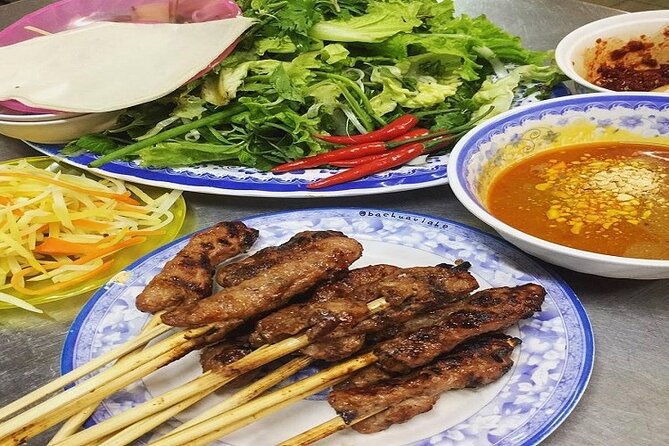 Da Nang Food Tour Motorbike & Sightseeing By Ao Dai Lady Rider - Why an Ao Dai motorbike food loop beats a standard walking tour
