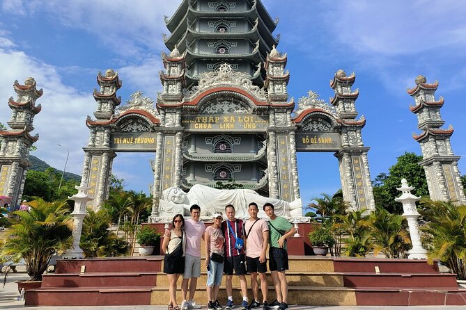 Da Nang & Hoi An: Food, Sightseeing, Culture & Hidden Gems - Entering Hoi An Ancient Town, UNESCO Streets, and Historic Assembly Halls