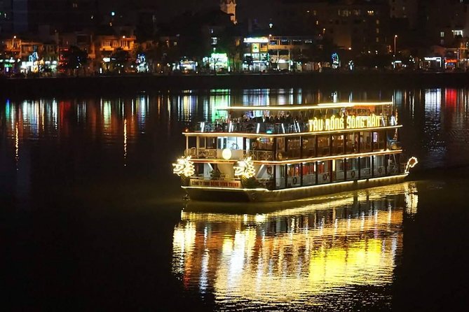 Da Nang Night Motorbike Tour & River Cruise Riding By Lady Rider - Love Bridge and APEC Park: Short Walks, Big Photo Potential