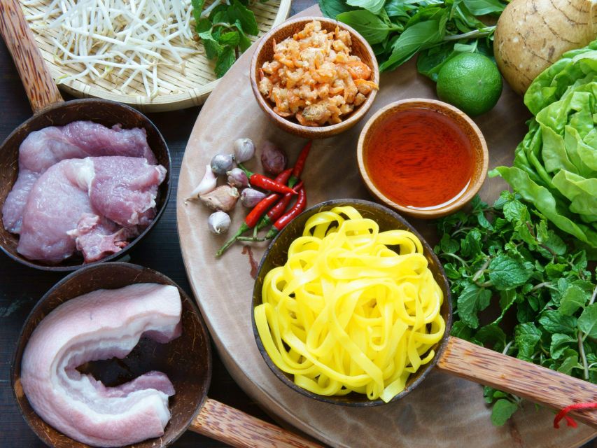 Dalat: Home Cooking Class with Central Market Tour - Should you book the Dalat Central Market cooking class?