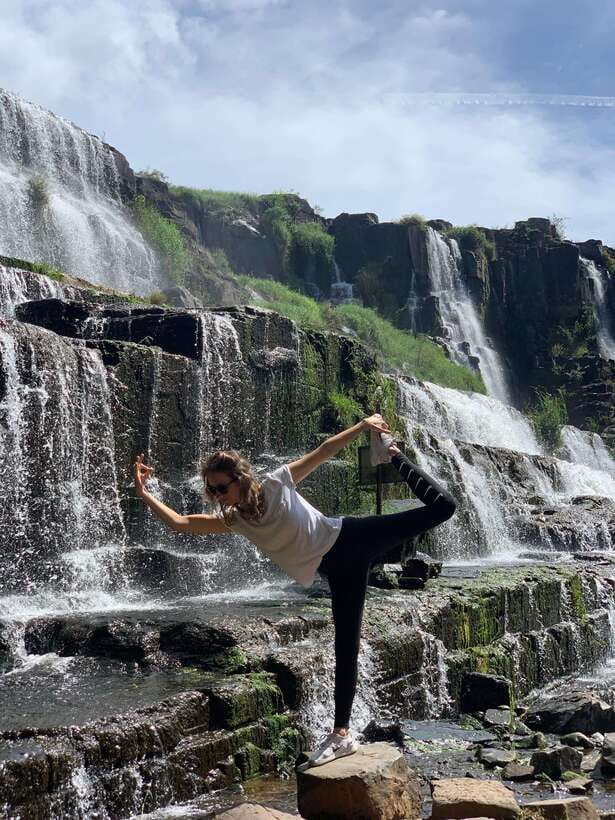 Dalat: MOTORBIKE TOUR TO PONGOUR FALLS- SILK- COFFEE FARM - The 8-hour rhythm: short stops, real viewing time