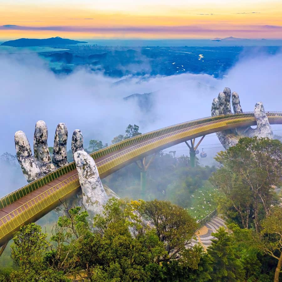 Danang: Golden Bridge by Private Car or Bus w hotel pickup - Private car vs shared shuttle: which transfer fits your day