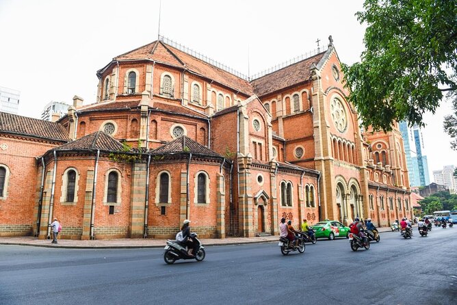 Discover Saigon Main Sights by Walking - Key things that make this tour worth your time