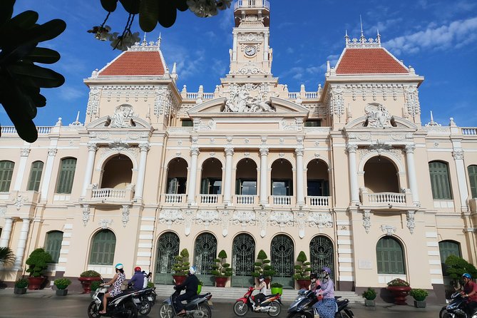 DISCOVERING UNSEEN Parts Of Saigon Full Day - Ho Thi Ky Flower Market and the people-watching payoff